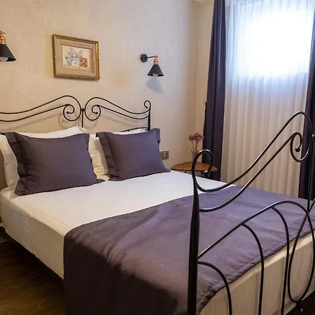 Elit Hotel
