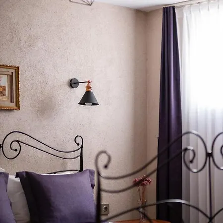 Elit Hotel