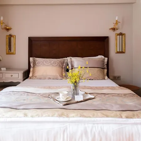 Elit Hotel