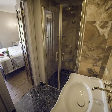 Hotel Elit 2*